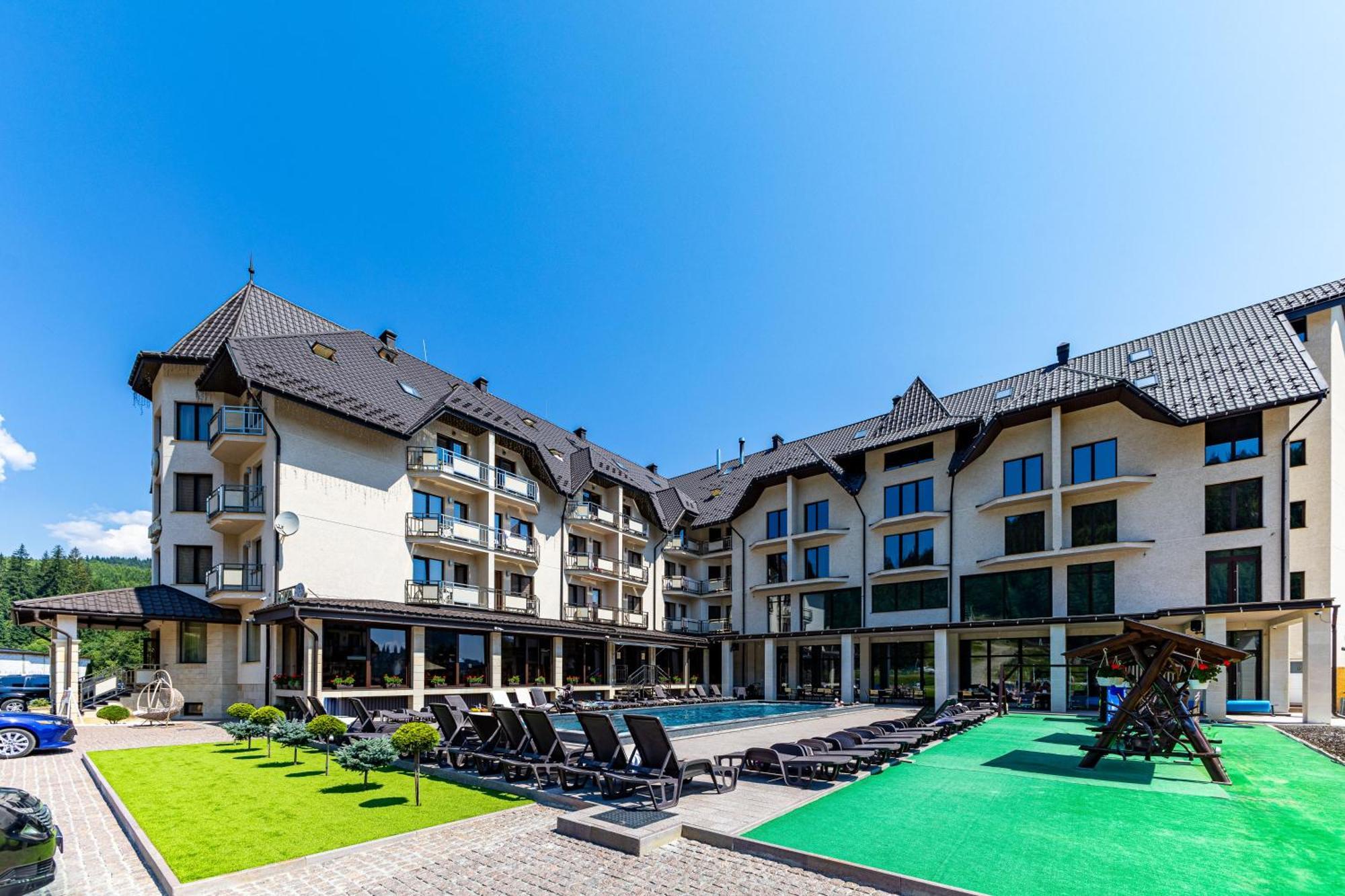 Continental Spa Resort Bukovel Dış mekan fotoğraf